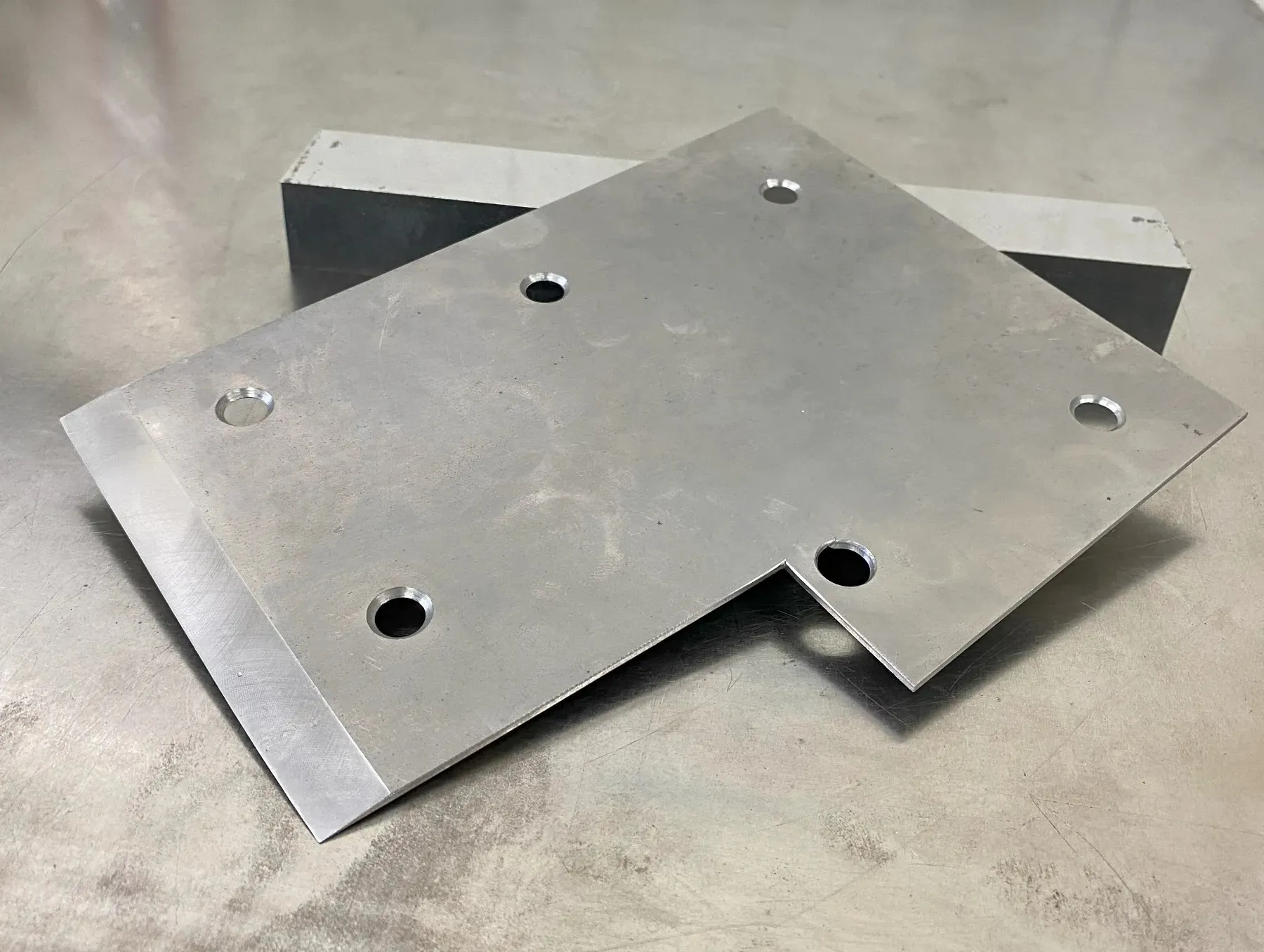 ガイドプレートt2x175x235