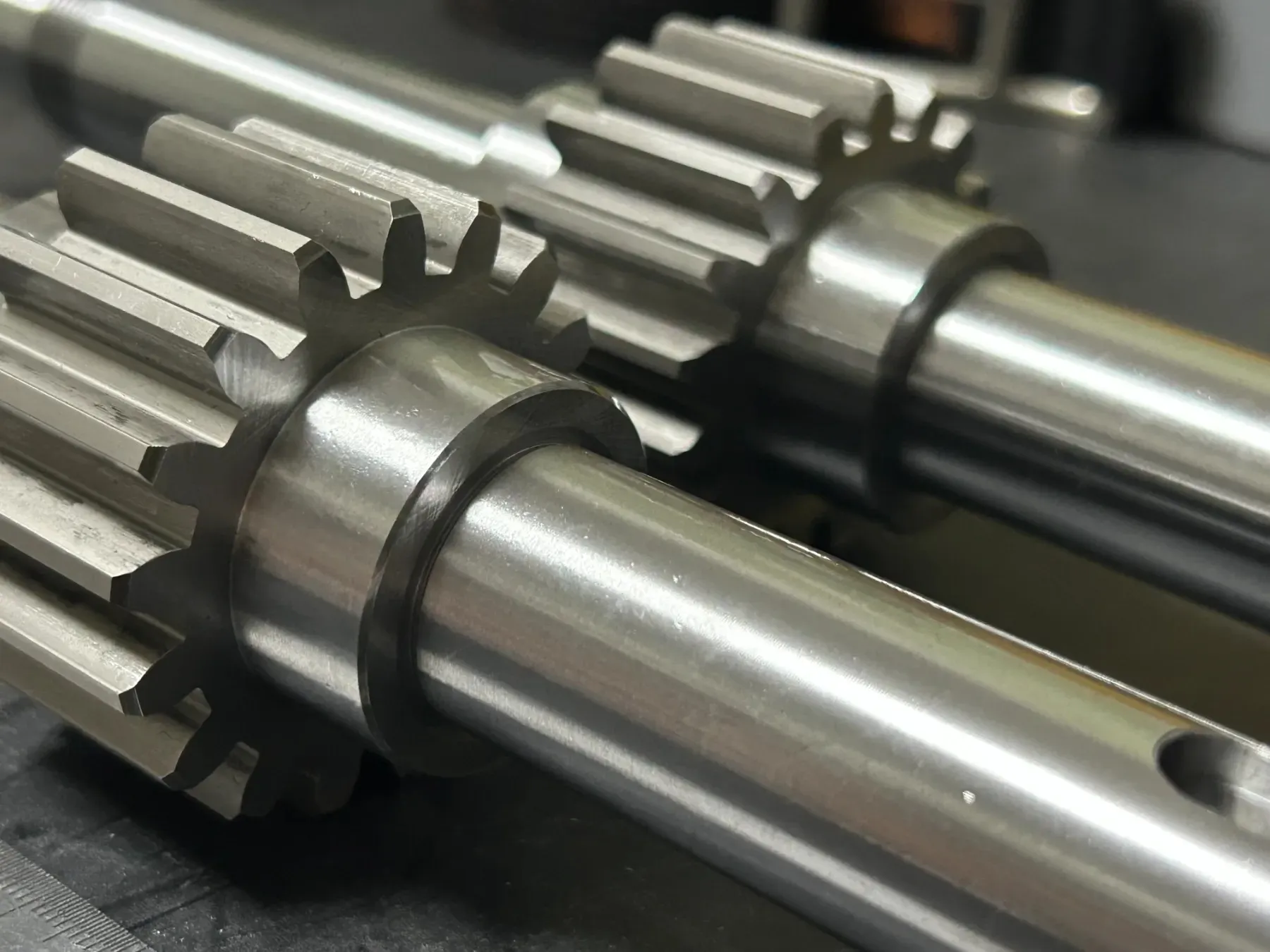 ピニオンシャフト