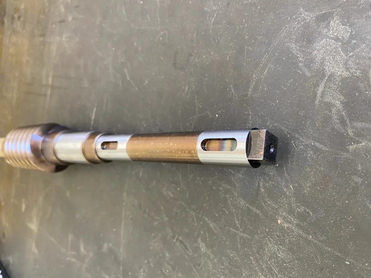 ウォームシャフト