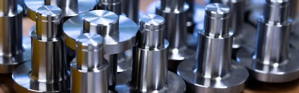 【奈良】旋盤による金属精密加工の依頼時に品質とコストを両立する方法